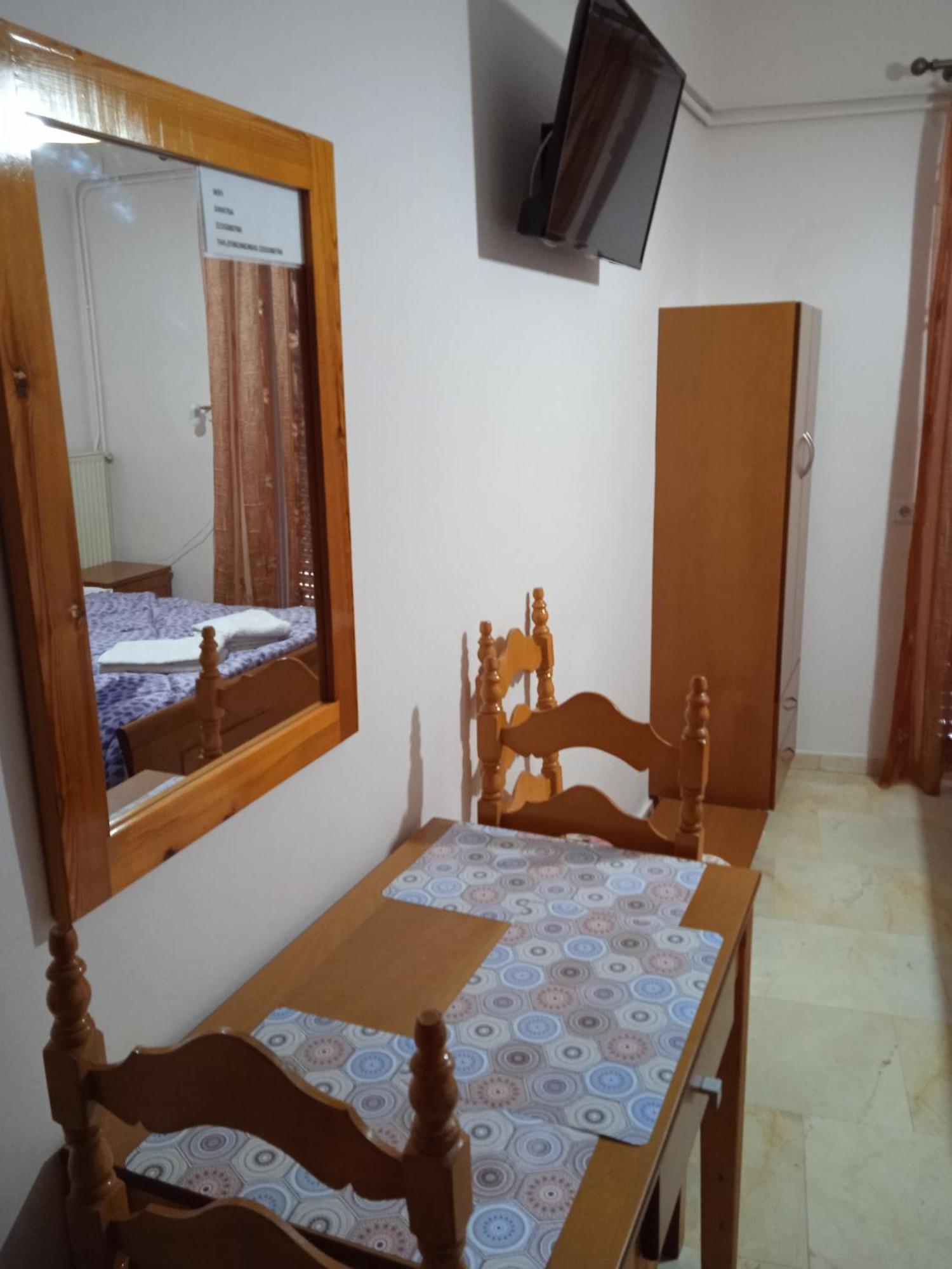 Dimitra Pentaliou Rooms Kamena Vourla Exteriör bild