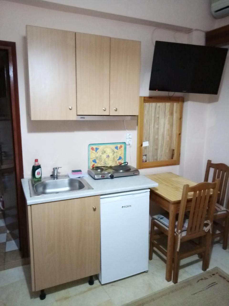 Dimitra Pentaliou Rooms Kamena Vourla Exteriör bild